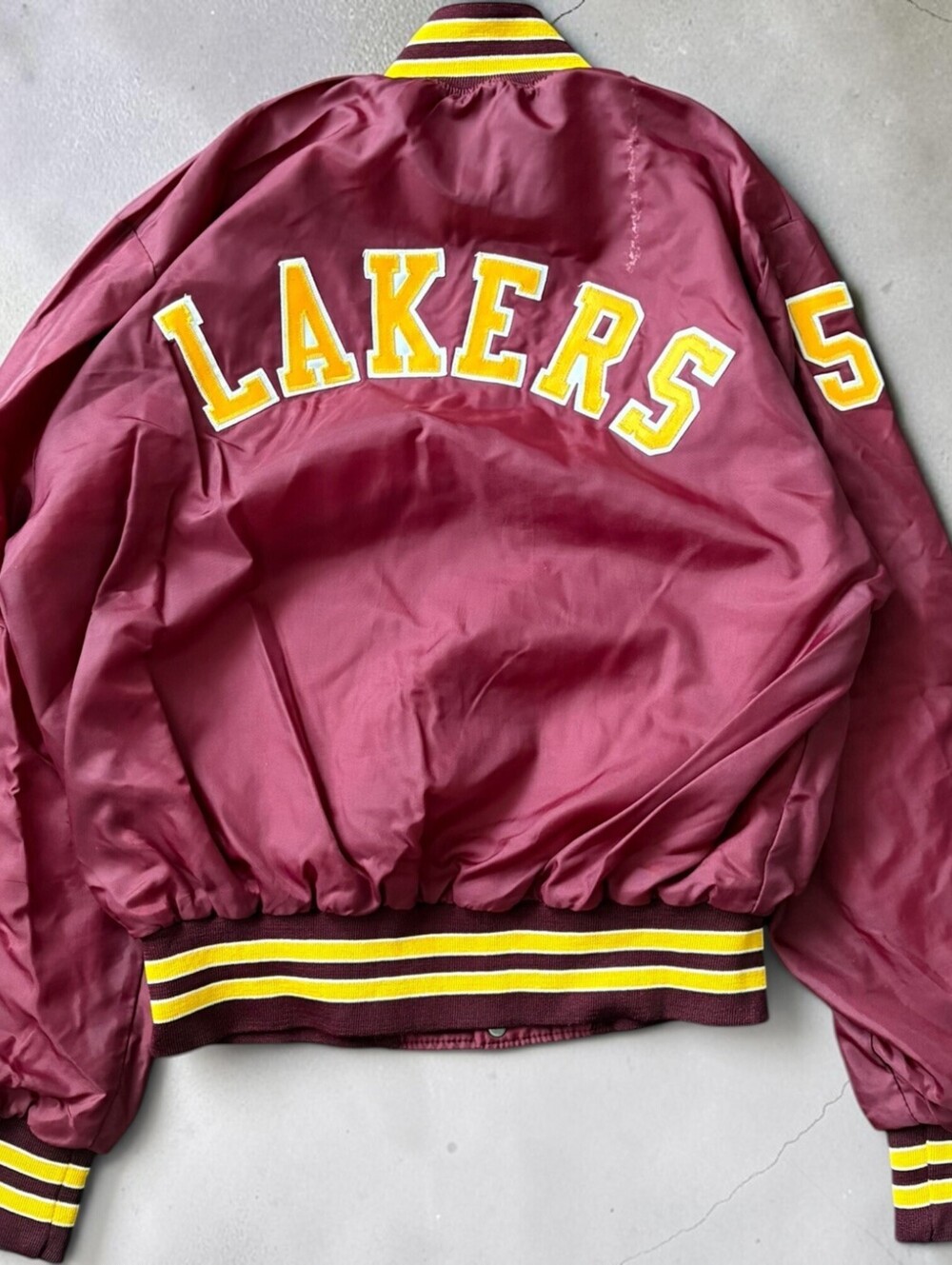 Vintage 80s Lakers Varsity Windbreaker Bomber Jacket Size Large Red Yellow